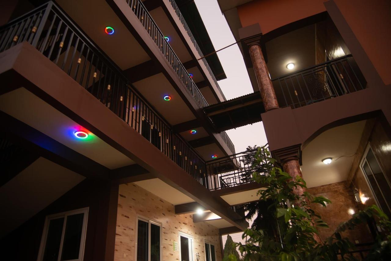 Homey Lodge Kumasi Exterior foto
