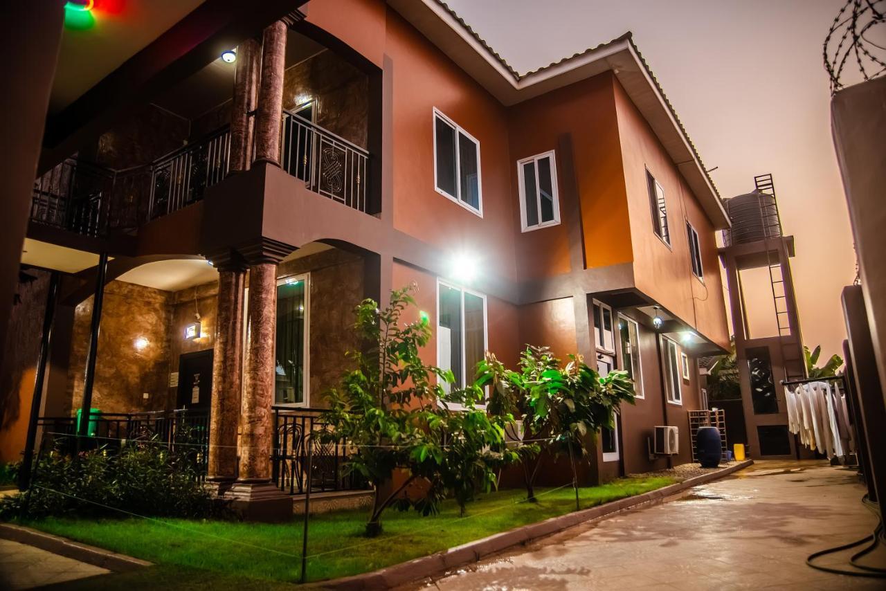 Homey Lodge Kumasi Exterior foto