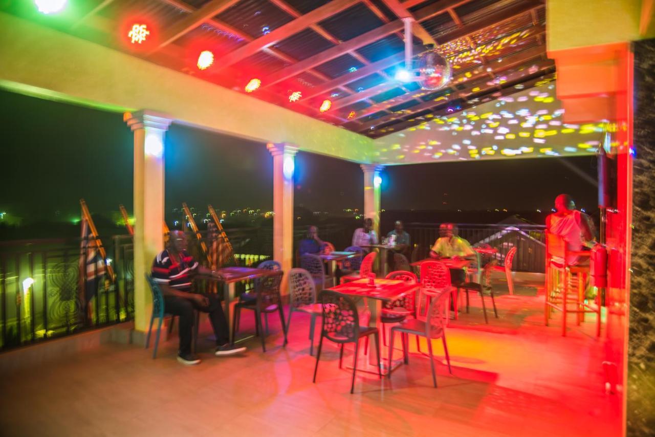 Homey Lodge Kumasi Exterior foto